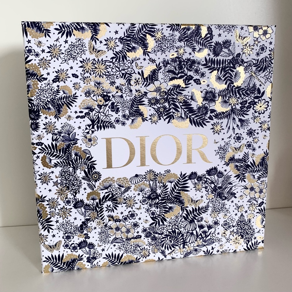 Dior special edition box